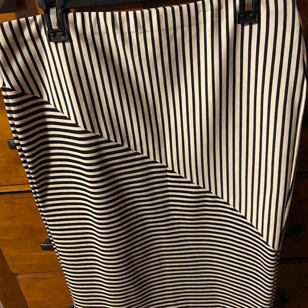 New poly, spandex and rayon pencil skirt
